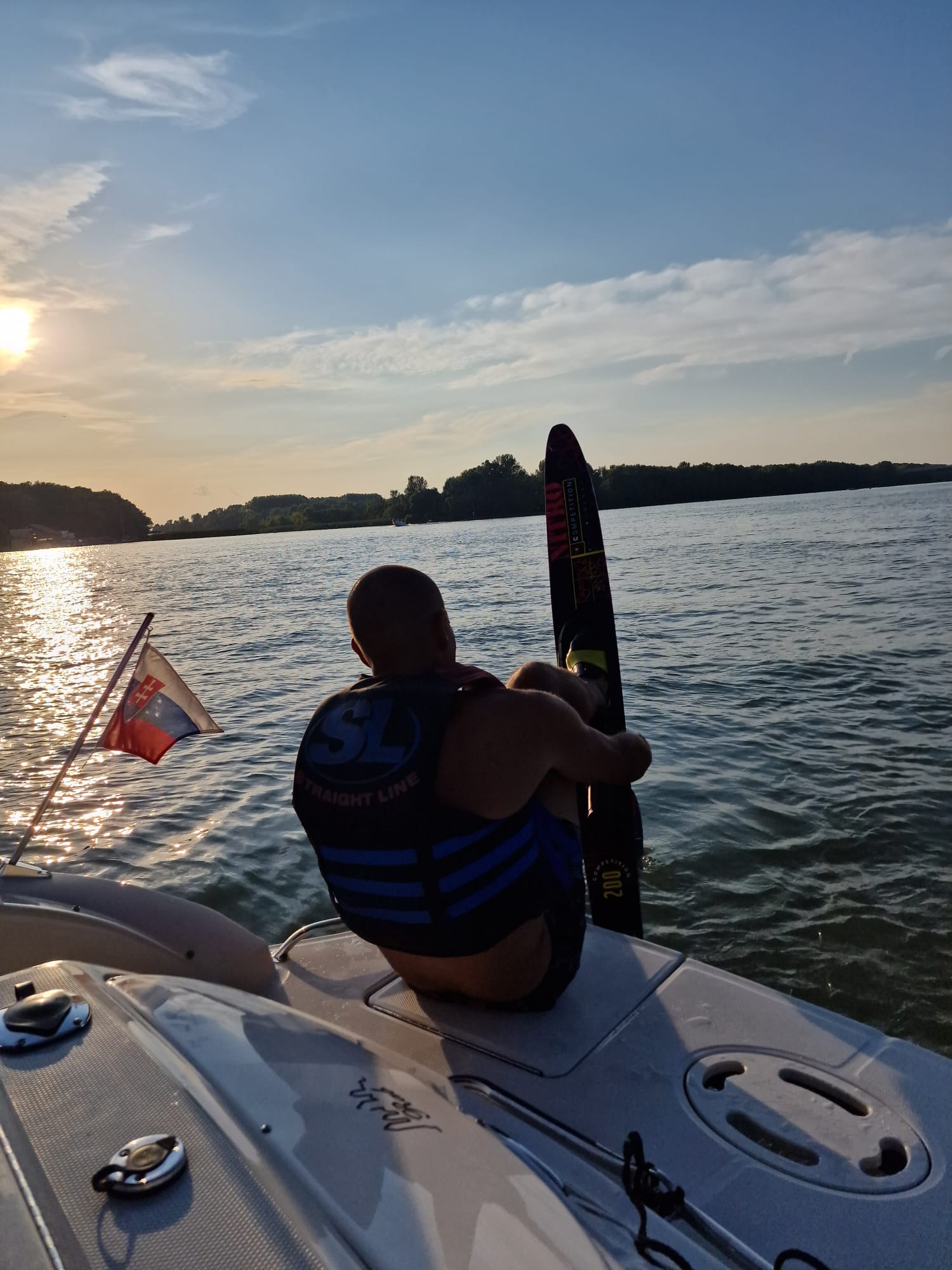 Súkromná lekcia vodného lyžovania – adrenalín na vode